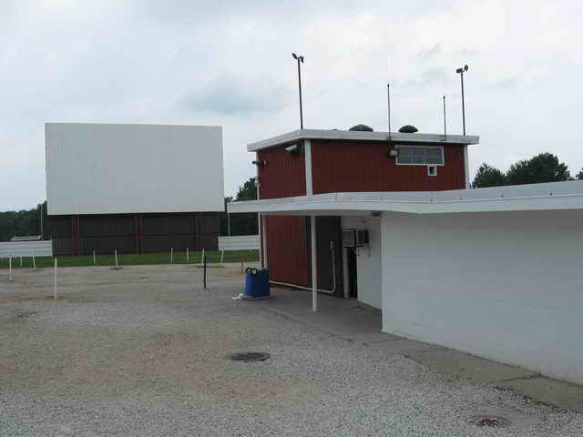 Midway Drive In Theater - 2010 Photo (newer photo)